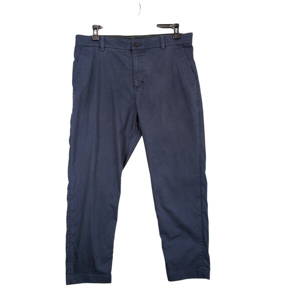 Nike Men's 36x28 Slim Fit Navy Chino Pants Dri-Fit Athletic Hiking Training - Picture 1 of 6